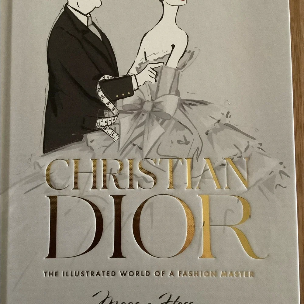 “Christian Dior”-Megan Hess. Hardcover Coffee Table Book. - Picture 4 of 6